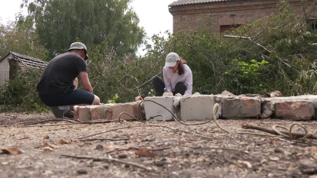 У Рівному перетворюють закинуту школу на молодіжний освітній центр