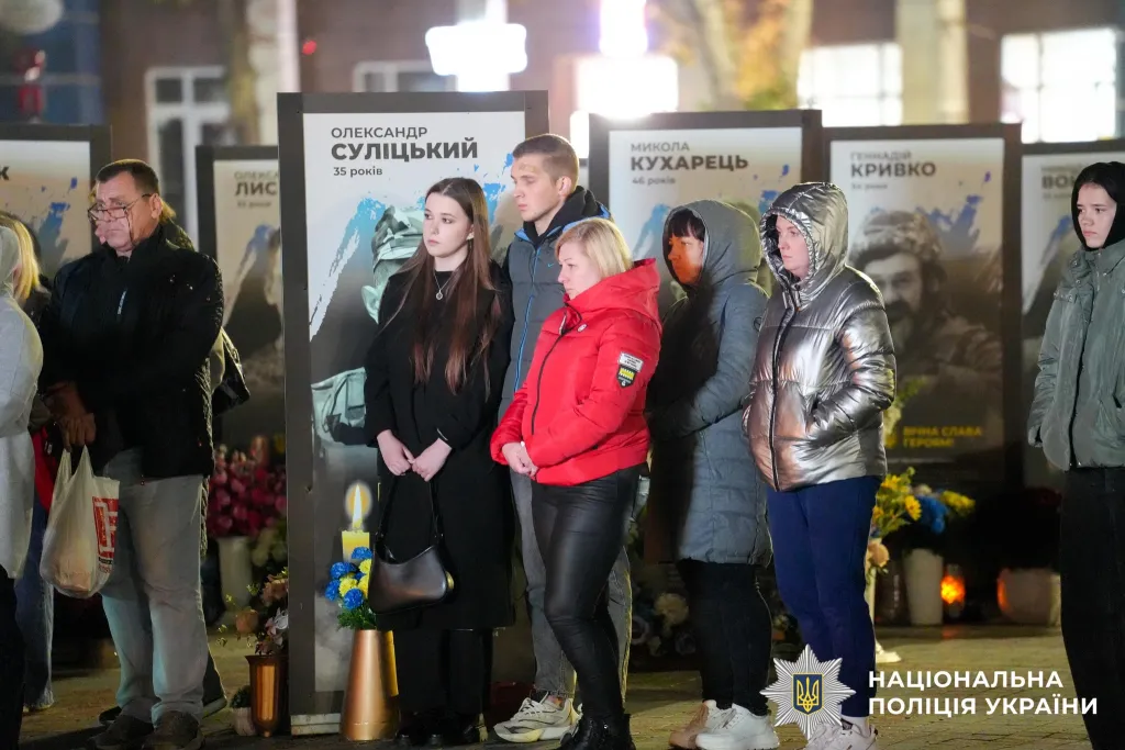 У Рівному запалили свічки пам’яті за загиблими захисниками
