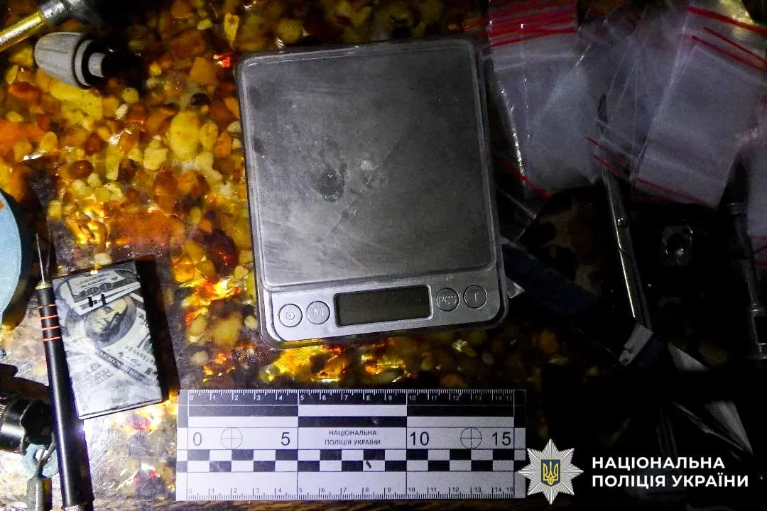 У Сарнах затримали чоловіка з психотропами на понад 100 тисяч гривень