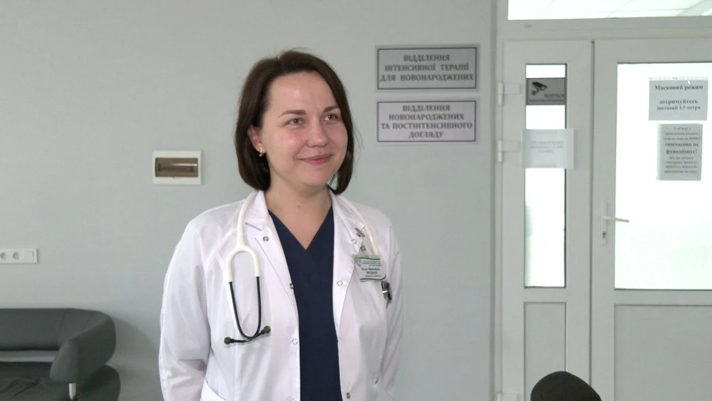 У Рівному медики виходили дівчинку, яка народилася вагою менше кілограма
