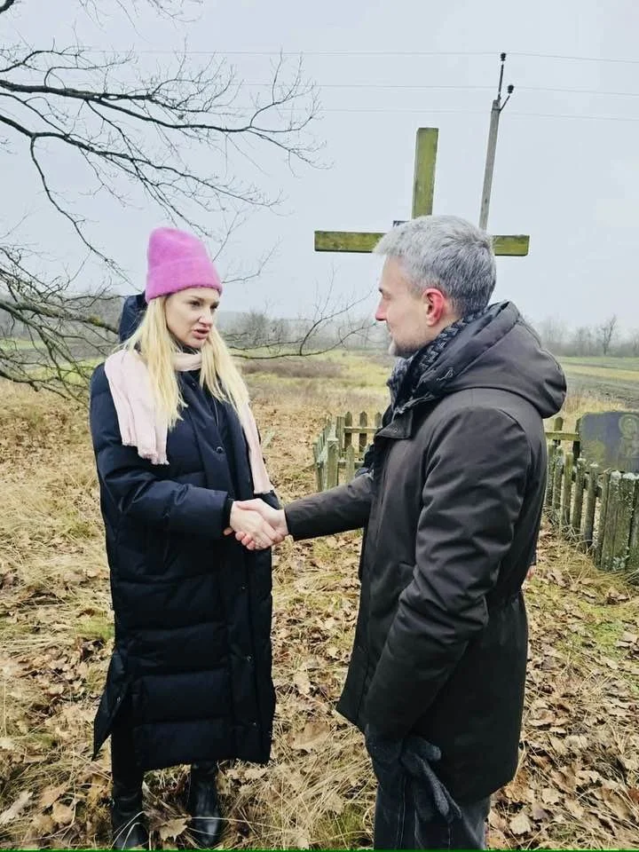У селі Угли на Рівненщині розпочали підготовку до ексгумації жертв Волинської трагедії