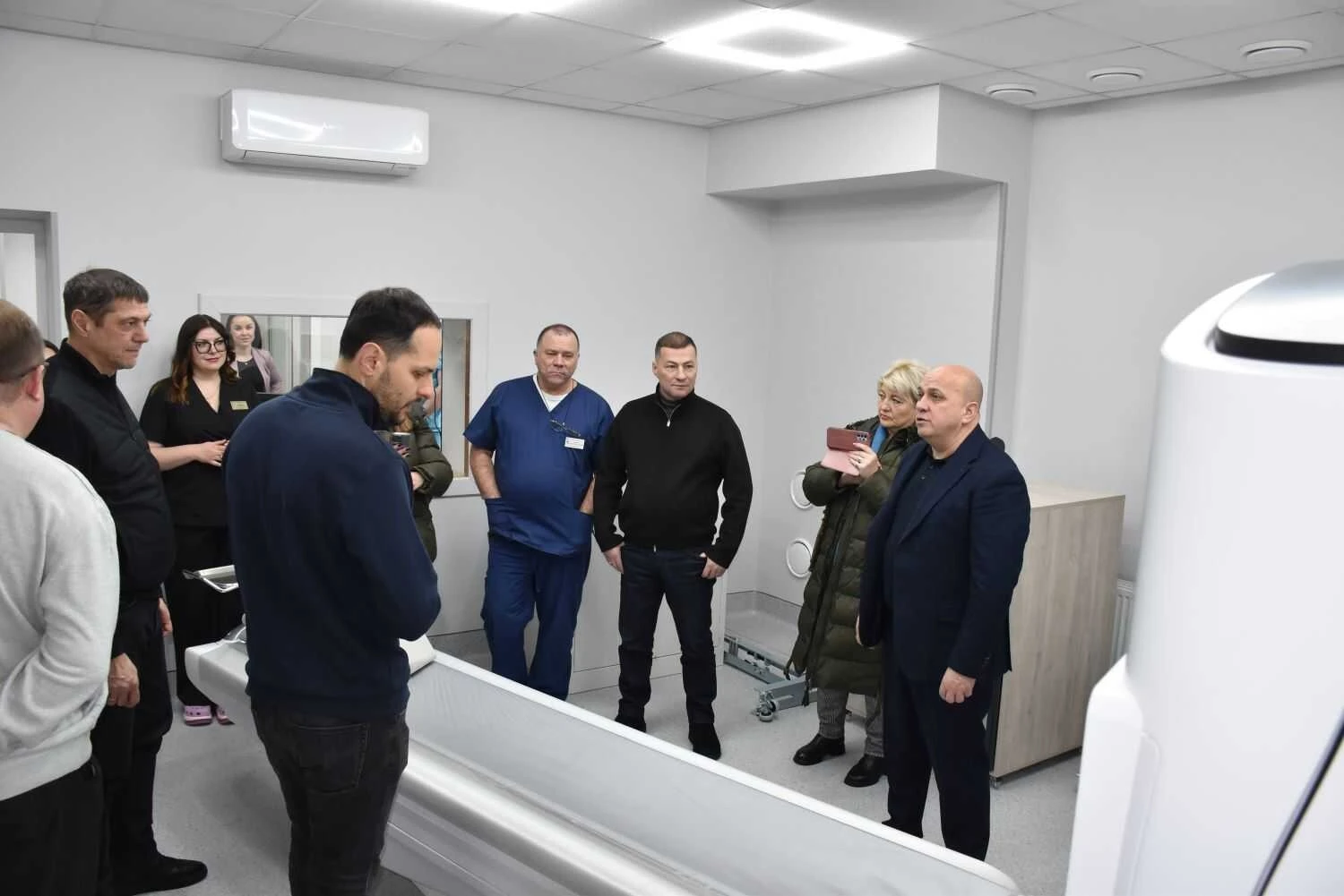Точніше, швидше, безпечніше: онкоцентр Рівного підсилили новою медичною технікою