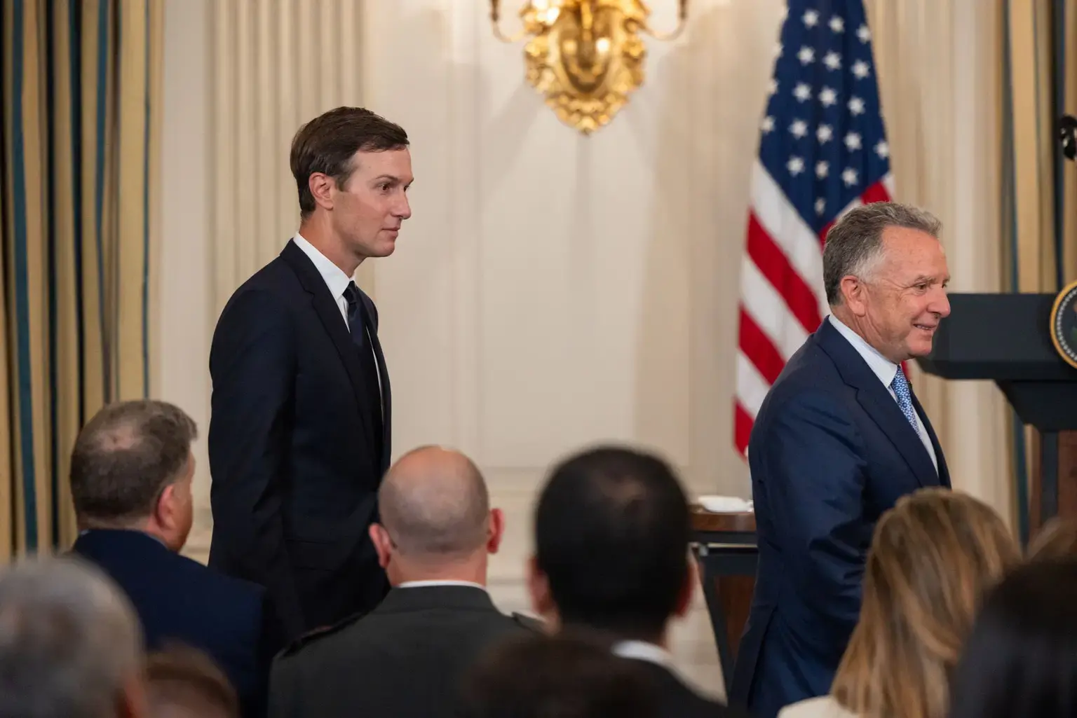 Візити скасовано: чому оточення Трампа ігнорує Київ Візити скасовано: чому оточення Трампа ігнорує Київ