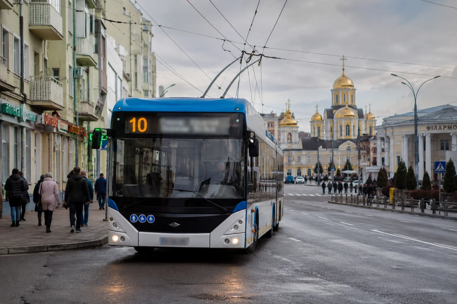 Тролейбус 10 Рівне 60dfda4d-ae8e-45bd-bc4a-80d0a64b847d