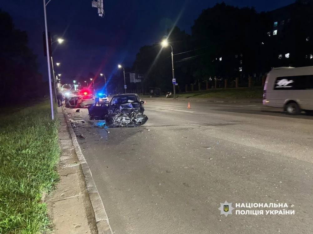 Троє постраждалих у вечірній аварії в Рівному