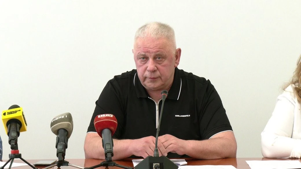 Гучний скандал у Рівненській облраді: заступник голови втратив посаду через спецперевірку Гучний скандал у Рівненській облраді: заступник голови втратив посаду через спецперевірку